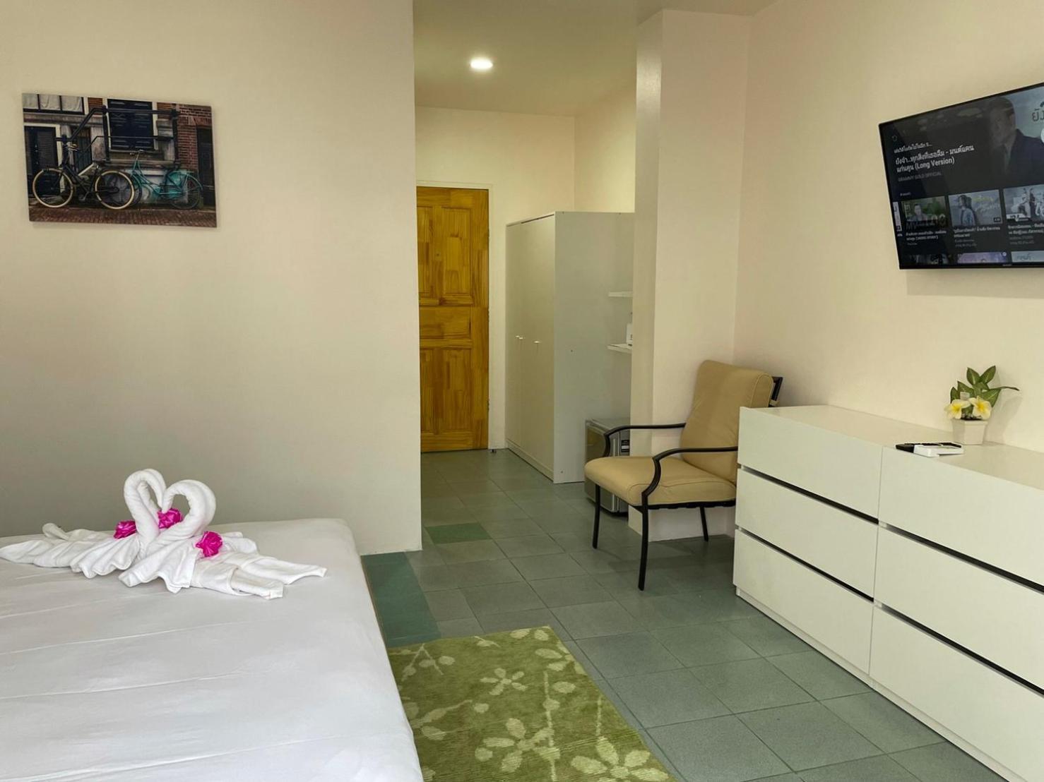 Inn Dulgence Patong Dış mekan fotoğraf